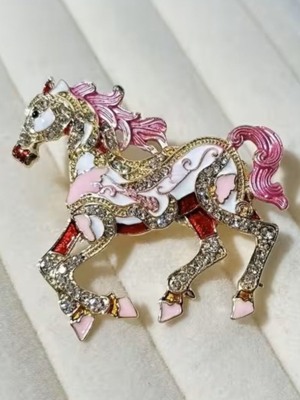 Pink Stallion Horse with Rhinestones Brooch Z2